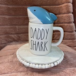 Rae Dunn daddy shark mug with topper